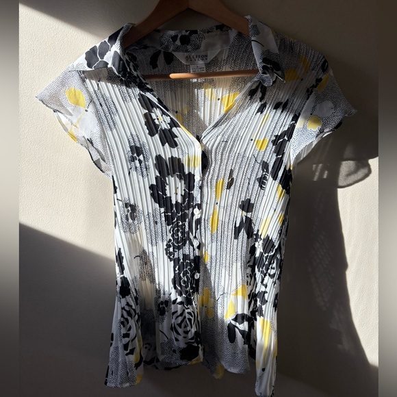 Allison Taylor Button Up Blouse - Picture 1 of 7